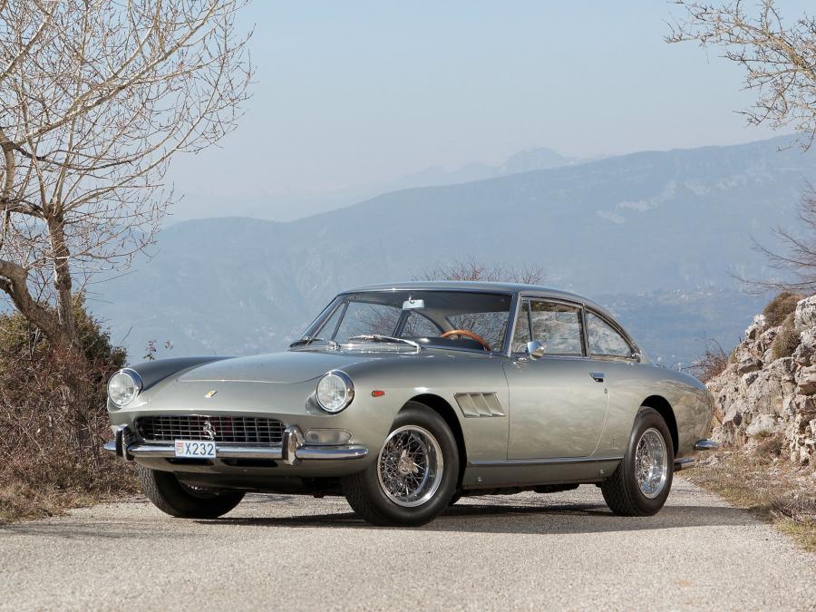  Ferrari 330 GT 2+2 (Series II) 1965 года  (фото 42 из 43)